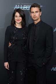 NEW YORK, NY - MARCH 14: Actors Shailene Woodley (L) and Theo James attend the "Allegiant" New York premiere at AMC Lincoln Square Theater on March 14, 2016 in New York City. (Photo by Michael Stewart/Getty Images)
